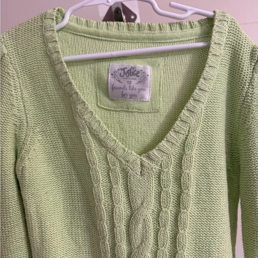 Justice V-Neck Cable-knit Sweater